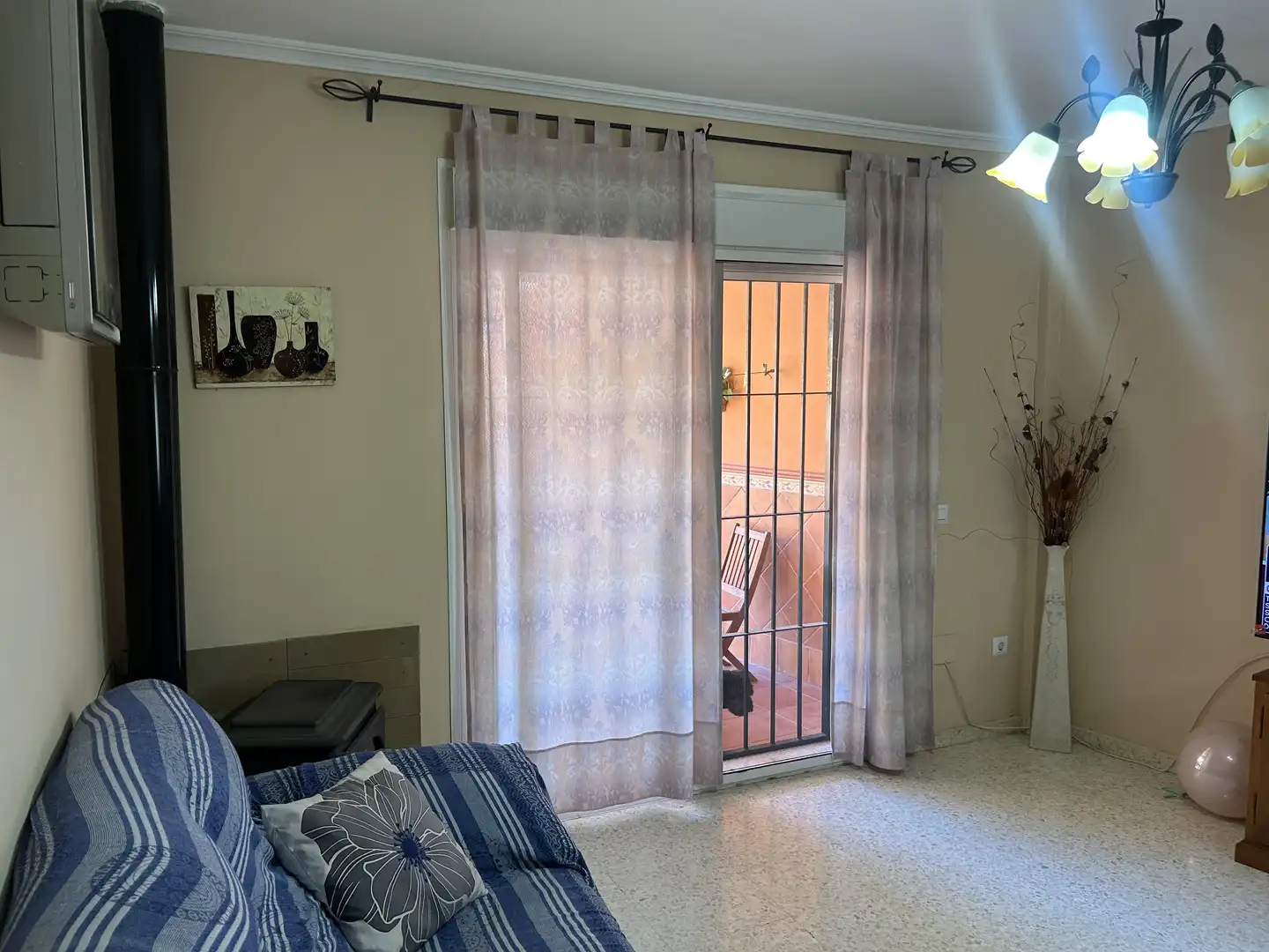 Casa adosada en venda a Calle el Bosque, 5, Pescadores - Saladillo Jardí de Casa adosada en venda en Algeciras amb Aire condicionat, Terrassa i Balcó