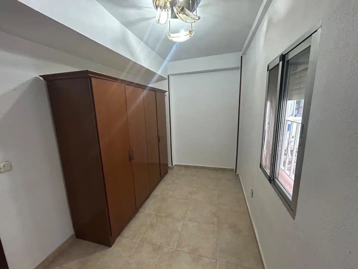 Piso en venta en Calle Playa de Valdelagrana, 6, El Torrejón - El Cerezo Piso en venta en Sevilla con Aire acondicionado y Amueblado