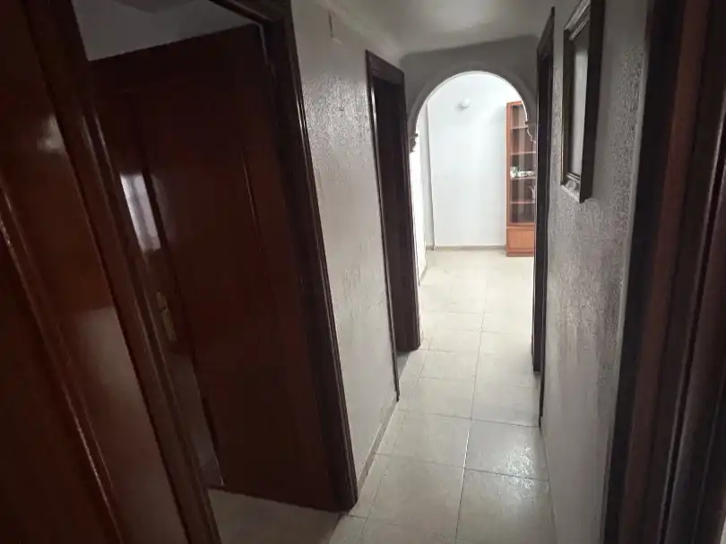 Piso en venta en Calle Playa de Valdelagrana, 6, El Torrejón - El Cerezo Piso en venta en Sevilla con Aire acondicionado y Amueblado
