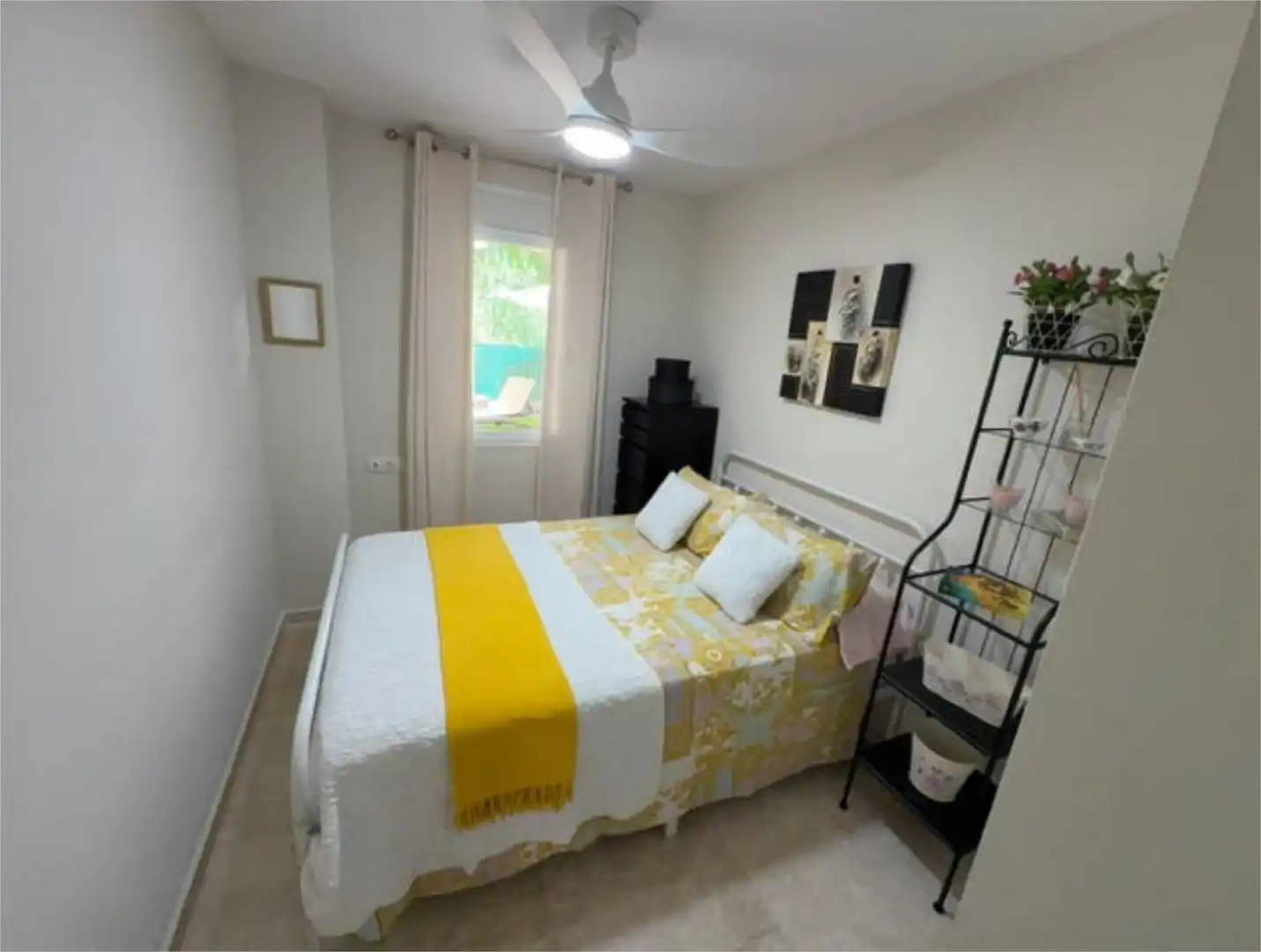 Habitación de Piso de alquiler en Marbella con Calefacción, Jardín privado y Terraza