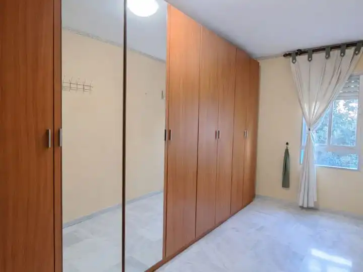 Piso en venta en Calle Ferrocarril del Puerto, 6, Parque Ayala - Jardín de la Abadía - Huelín Piso en venta en Calle Ferrocarril del Puerto, 6, Parque Ayala - Jardín de la Abadía - Huelín