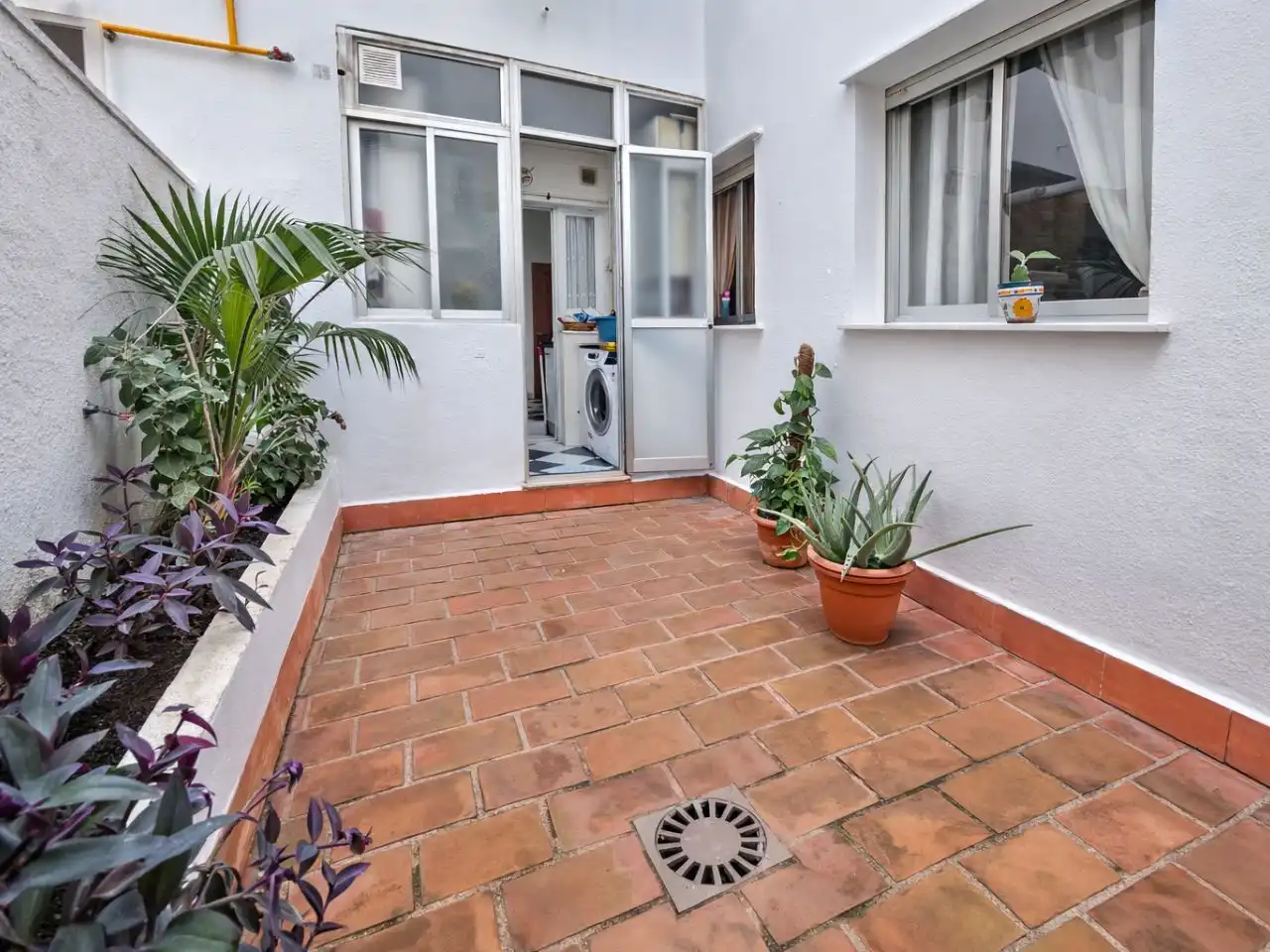 Piso en venta en Calle Ferrocarril del Puerto, 6, Parque Ayala - Jardín de la Abadía - Huelín Piso en venta en Calle Ferrocarril del Puerto, 6, Parque Ayala - Jardín de la Abadía - Huelín