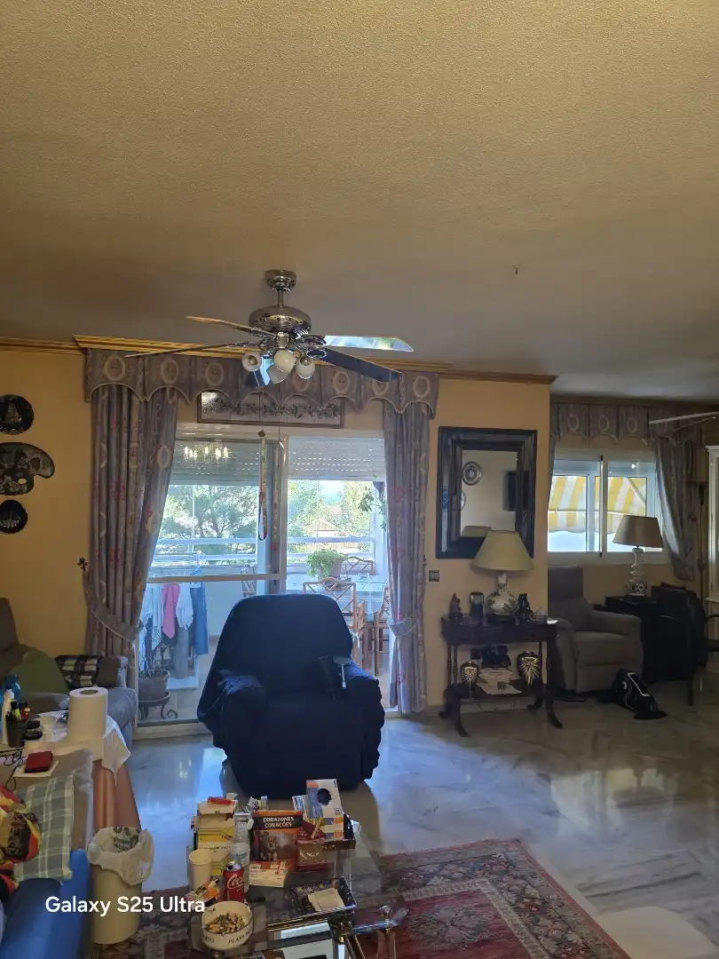 Living room of Flat for sale in Torremolinos  with Air Conditioner, Terrace and Swimming Pool