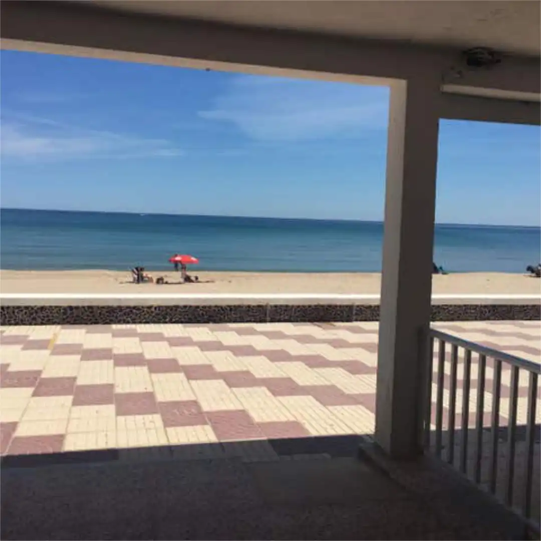 Apartamento de alquiler en El Perelló Apartamento de alquiler en Sueca con Terraza