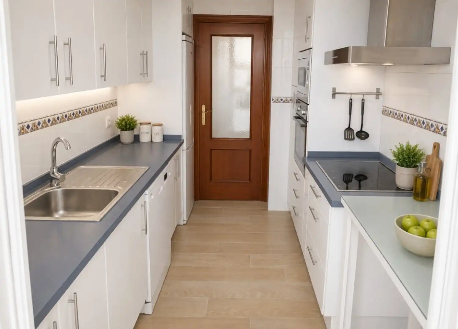 Flat for rent in Avenida de Adolfo Suárez, 30, Arco Norte - Avda. España Kitchen of Flat for rent in Dos Hermanas with Storage room and Community parking