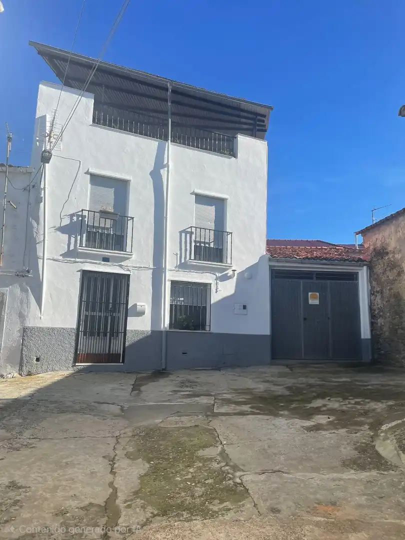 Casa adosada en venta en Calle Norte, 10, Garciaz Vista exterior de Casa adosada en venta en Garciaz con Amueblado