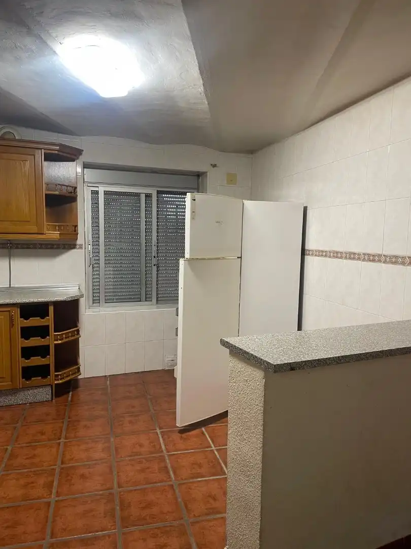 Casa adosada en venta en Calle Norte, 10, Garciaz Cocina de Casa adosada en venta en Garciaz con Amueblado