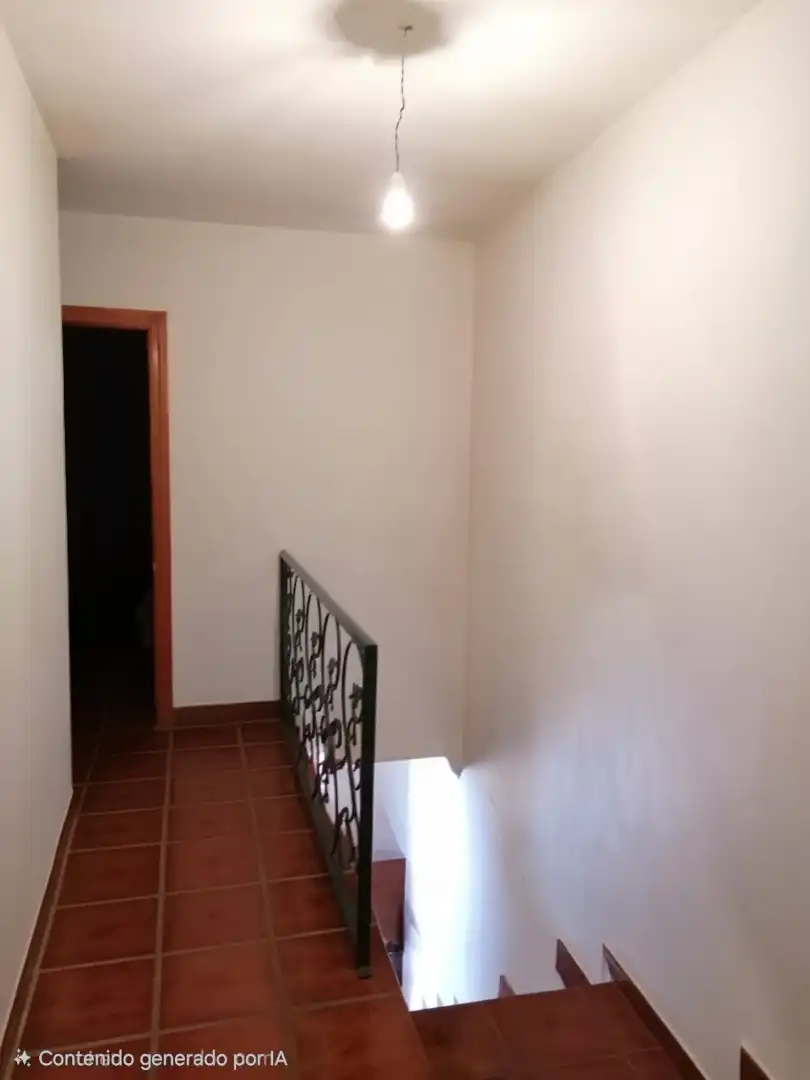 Casa adosada en venta en Calle Norte, 10, Garciaz Casa adosada en venta en Garciaz con Amueblado