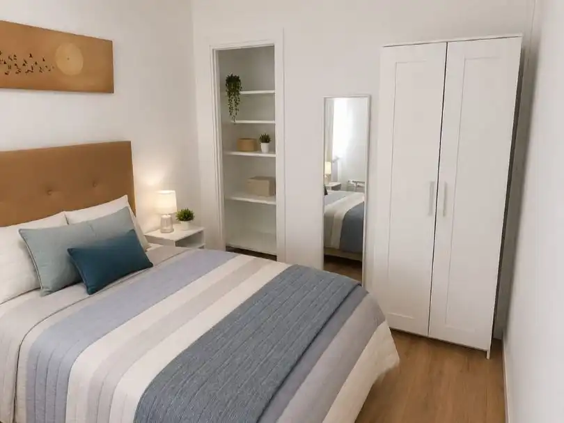 Bedroom of Flat for share in  Logroño  with Heating, Parquet flooring and Furnished