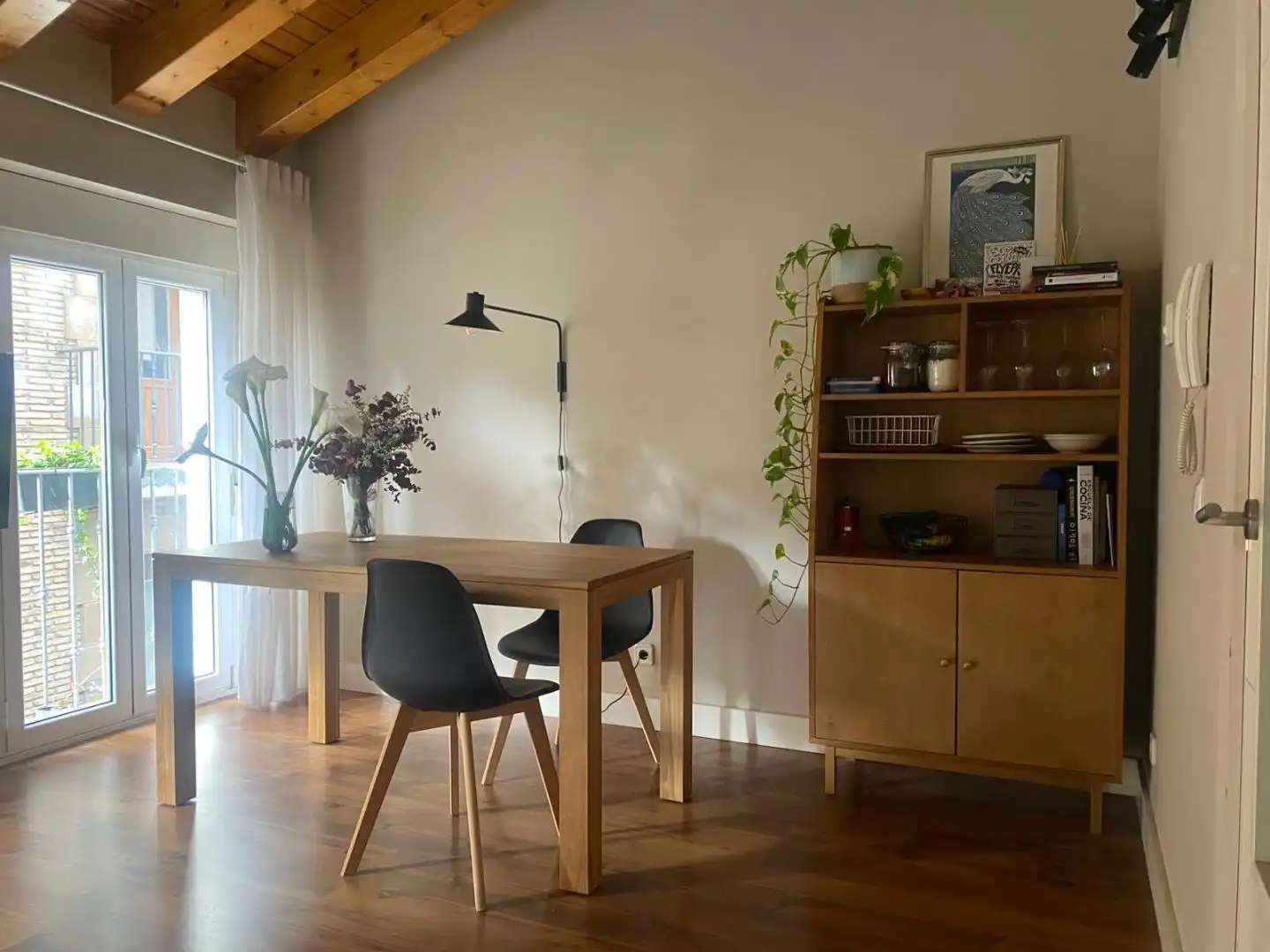 Flat for sale in Calle Lindachiquia, 5, Casco Antiguo Dining room of Flat for sale in Pamplona / Iruña with Parquet flooring, Storage room and Furnished