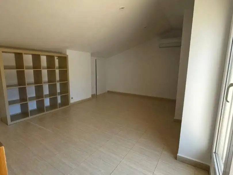 Ático de alquiler en Gelida con Aire acondicionado, Calefacción y Terraza