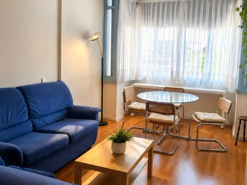 Flat for rent in Avenida de Pío XII, 92, Castilla Living room of Flat for rent in Madrid with Air Conditioner, Heating and Parquet flooring