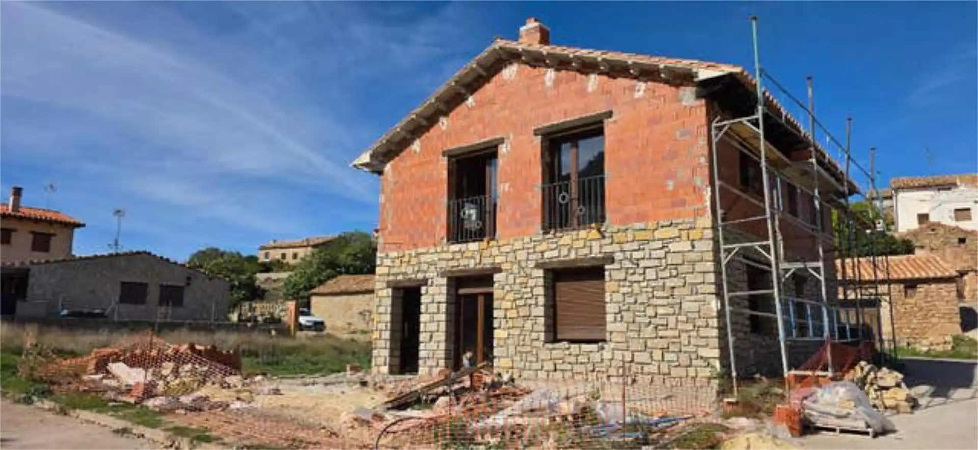 Vista exterior de Piso en venta en Fuentes de Rubielos