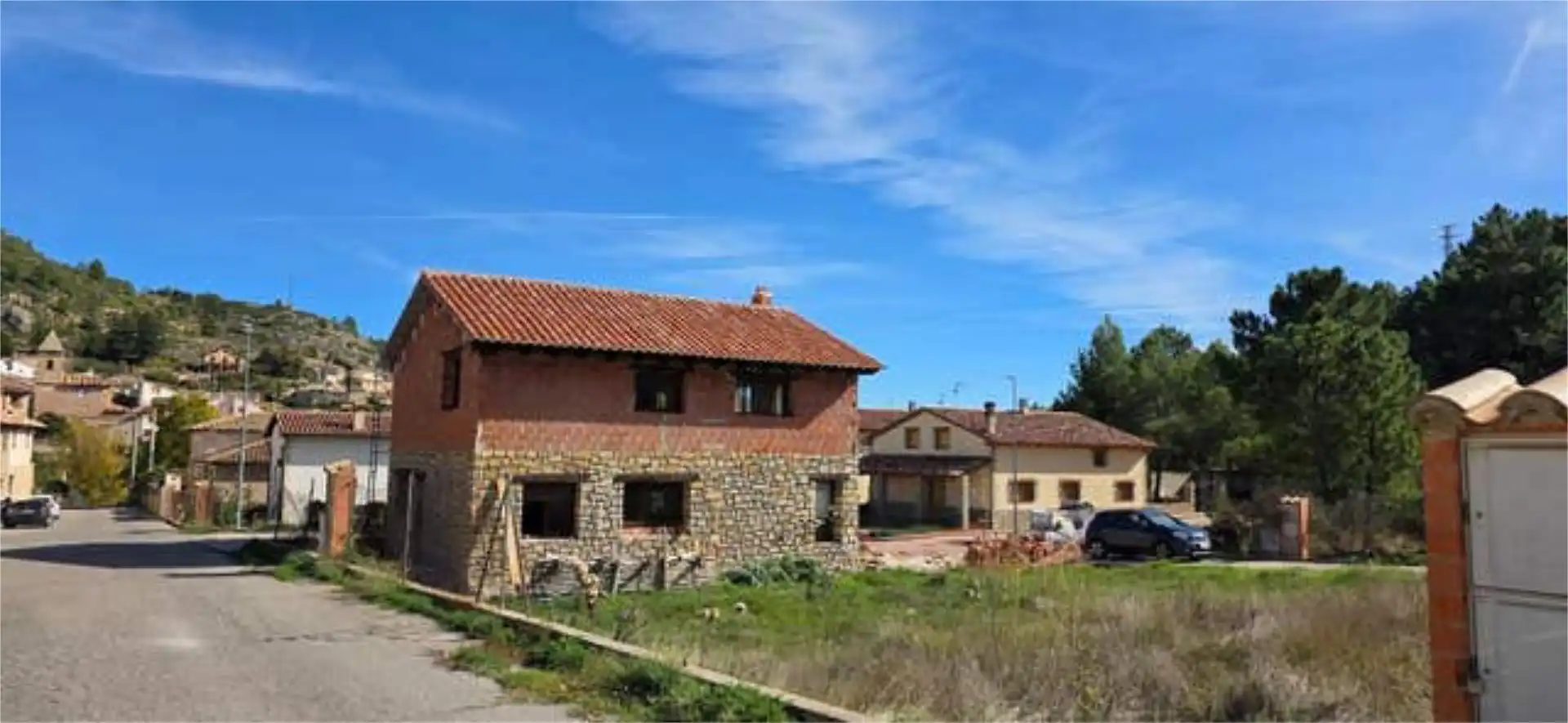 Vista exterior de Piso en venta en Fuentes de Rubielos