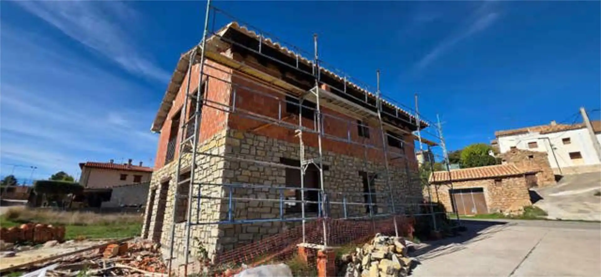 Vista exterior de Piso en venta en Fuentes de Rubielos