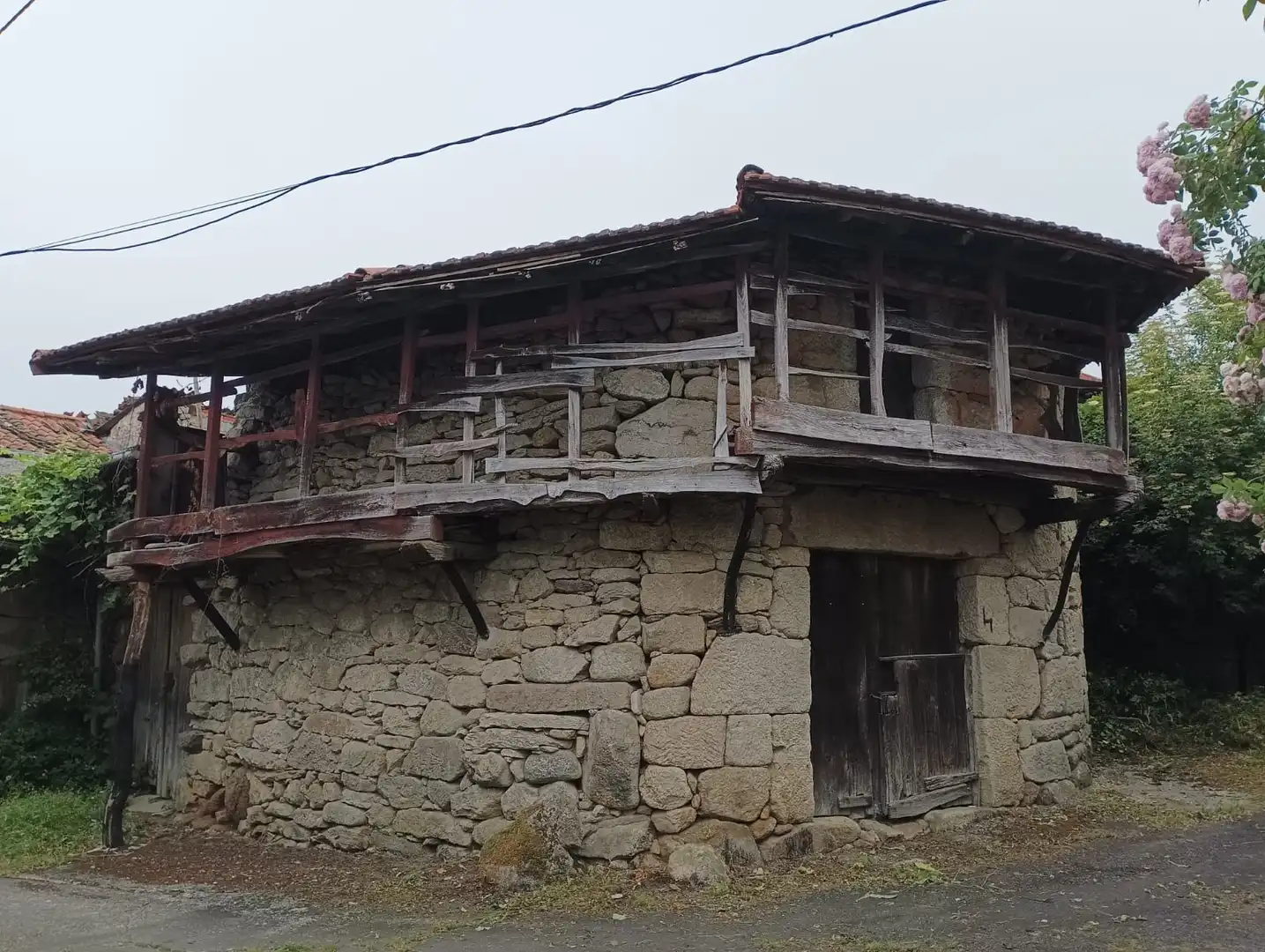 Casa adosada en venta en Lugar Pazos, 29, Sarreaus Vista exterior de Casa adosada en venta en Sarreaus con Balcón