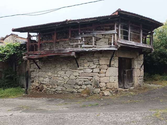 Casa adosada en Venta en Lugar Pazos, 29 en Sarreaus