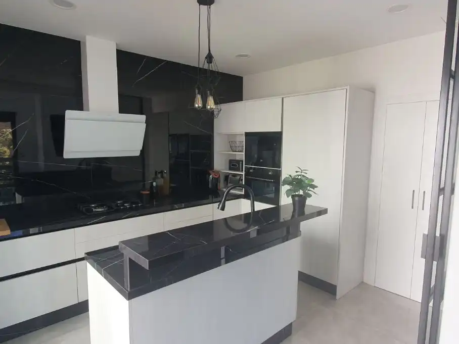 Habitación en Calle Toledo, 56, Valverde del Camino Cocina de Piso para compartir en Valverde del Camino con Amueblado