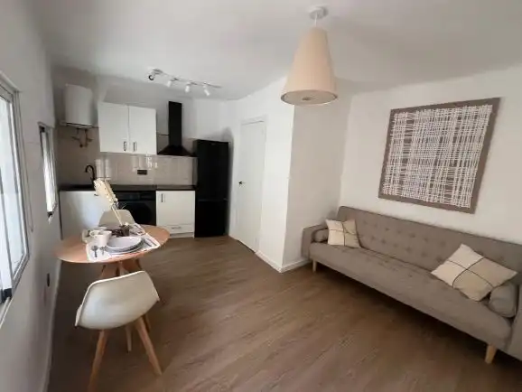 Wohnung zum Verkauf in Calle de Terminillo, 50, Barrio de Delicias Wohnzimmer von Wohnung zum Verkauf in Zaragoza mit Klimaanlage, Heizung und Privatgarten