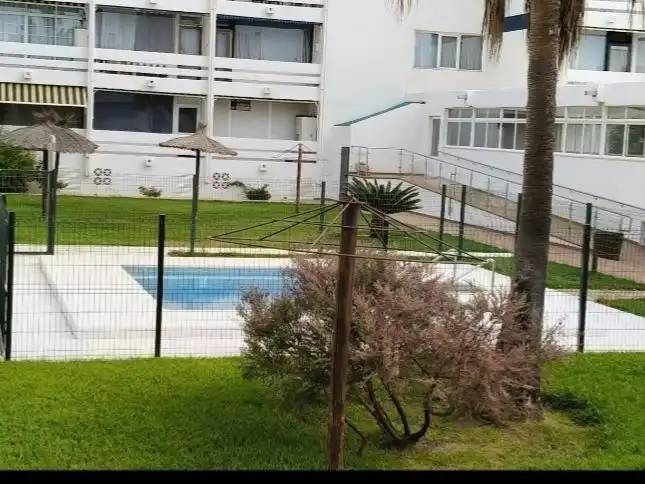 Estudio de alquiler en Ronda Maestro Alonso, Centro - Torre de la Higuera Piscina de Estudio de alquiler en Almonte con Aire acondicionado, Calefacción y Terraza