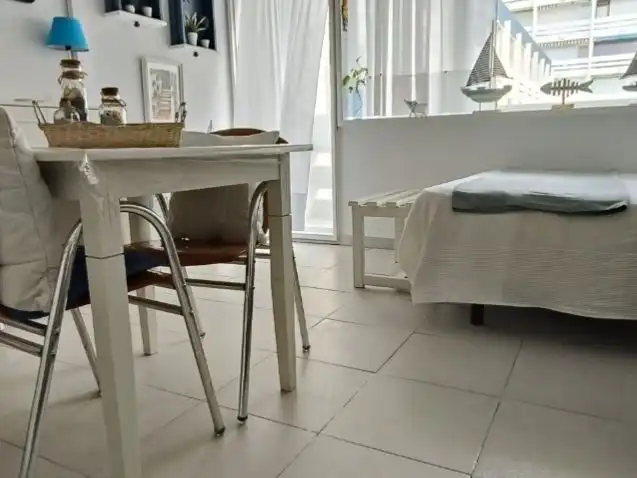Estudio de alquiler en Ronda Maestro Alonso, Centro - Torre de la Higuera Comedor de Estudio de alquiler en Almonte con Aire acondicionado, Calefacción y Terraza