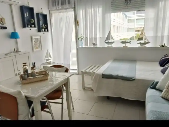Estudio de alquiler en Ronda Maestro Alonso, Centro - Torre de la Higuera Habitación de Estudio de alquiler en Almonte con Aire acondicionado, Calefacción y Terraza