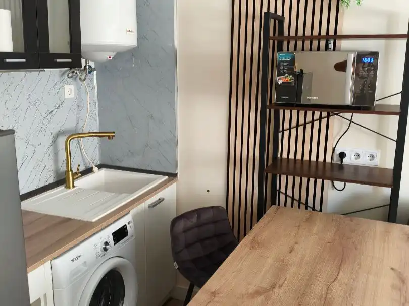 Estudio de alquiler en Avenida de Don Pablo Díez, 21, Valverde de la Virgen Cocina de Estudio de alquiler en Valverde de la Virgen con Calefacción, Parquet y Amueblado