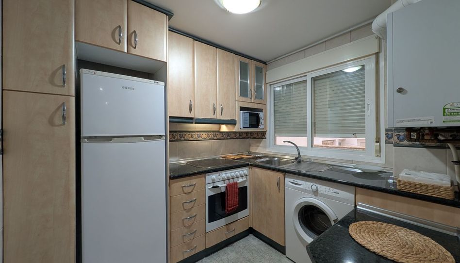 Piso de alquiler en Calle de Andrés Vicente, 38, La Bozada – Parque Delicias, Zaragoza Capital - imagen 1 Foto 1 de Piso de alquiler en Calle de Andrés Vicente, 38, La Bozada – Parque Delicias, Zaragoza Capital