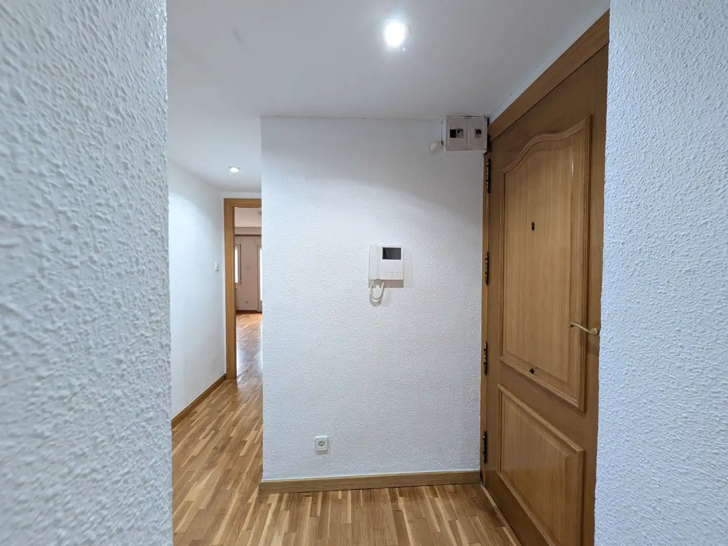 Piso de alquiler en Zaragoza con Aire acondicionado, Calefacción y Parquet