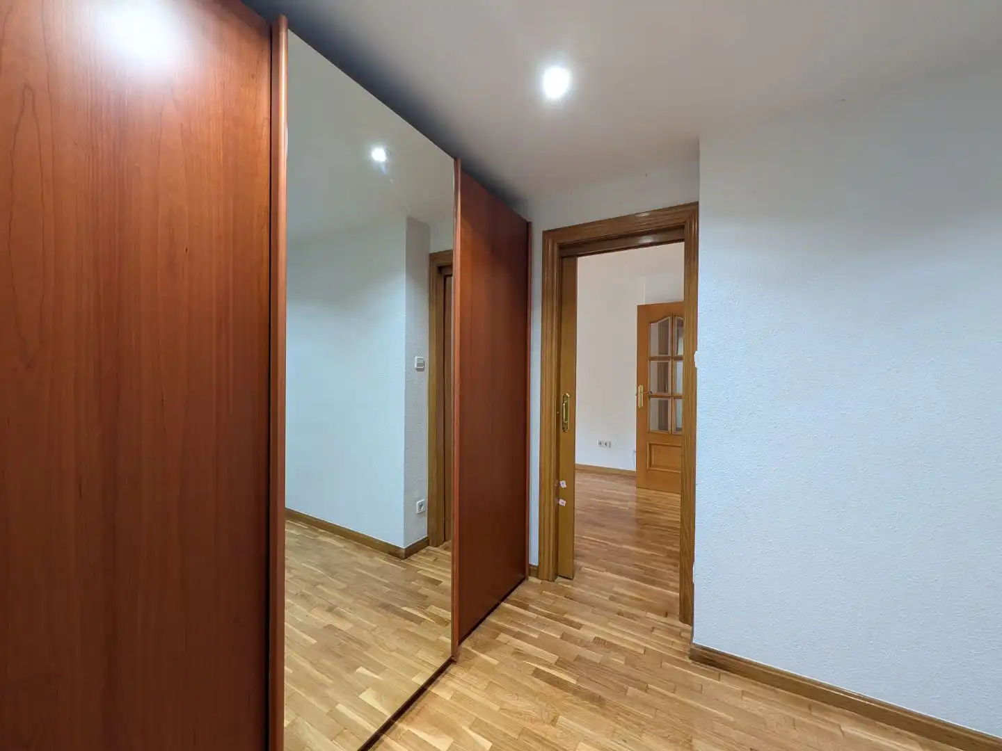 Piso de alquiler en Zaragoza con Aire acondicionado, Calefacción y Parquet