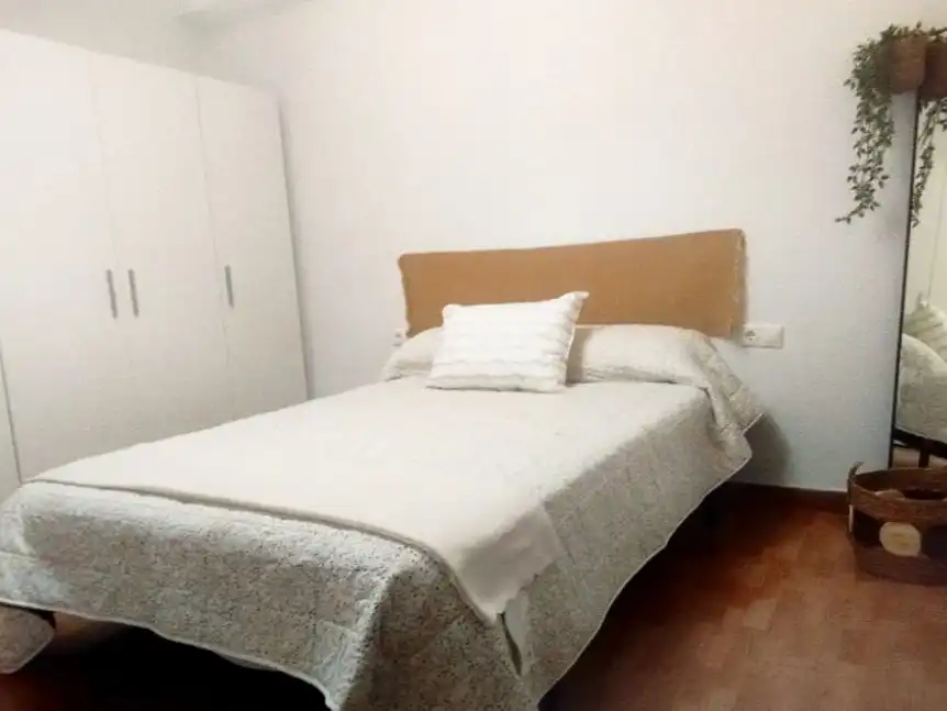 Room in Calle Fray Martín de Córdoba, 8, Huerta de la Reina - Trassierra Room in Calle Fray Martín de Córdoba, 8, Huerta de la Reina - Trassierra