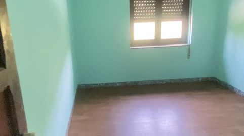 Foto 5 de Piso en venta en Calle Poeta Mánfer de la Llera, 6, Sama, Langreo