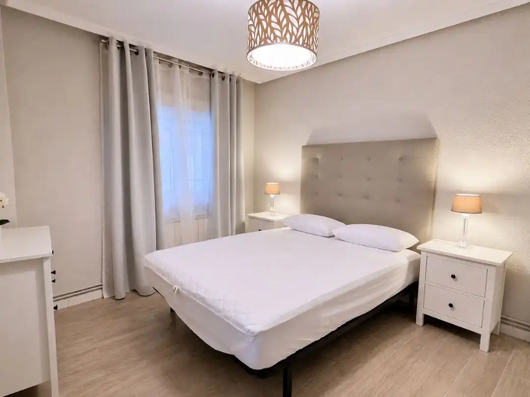 Flat for sale in Paseo Pablo Iglesias, 8, Centro Bedroom of Flat for sale in Getafe