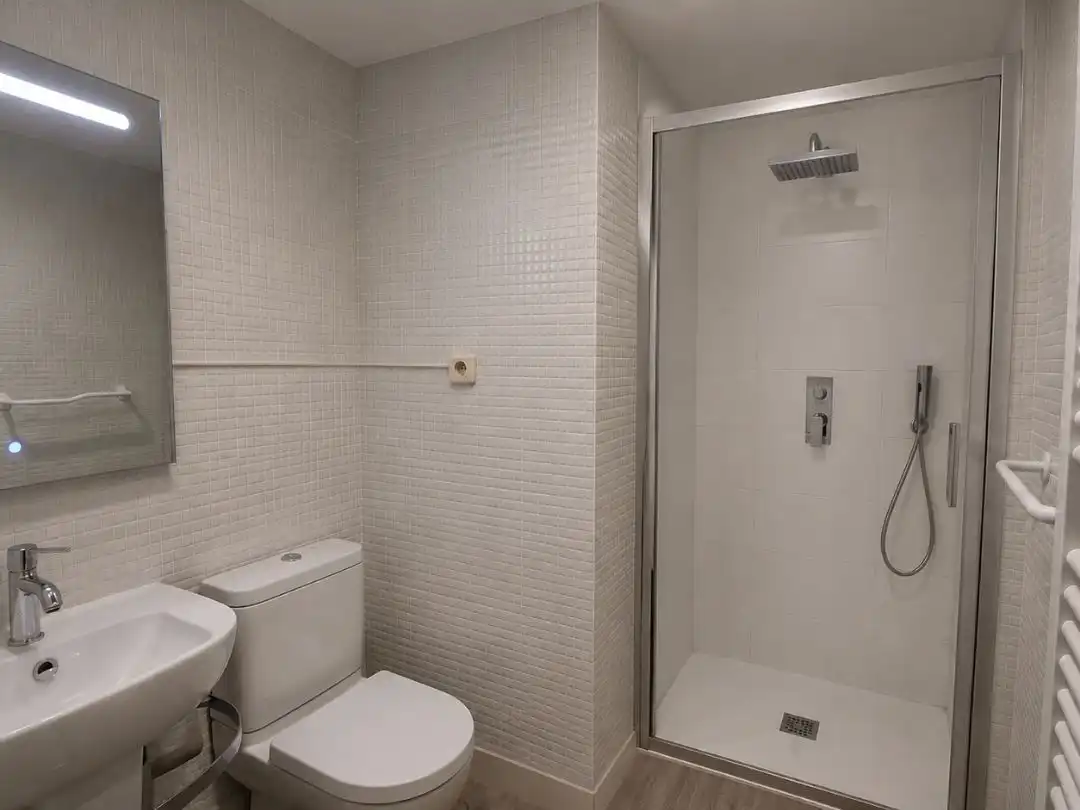Flat for sale in Paseo Pablo Iglesias, 8, Centro Bathroom of Flat for sale in Getafe
