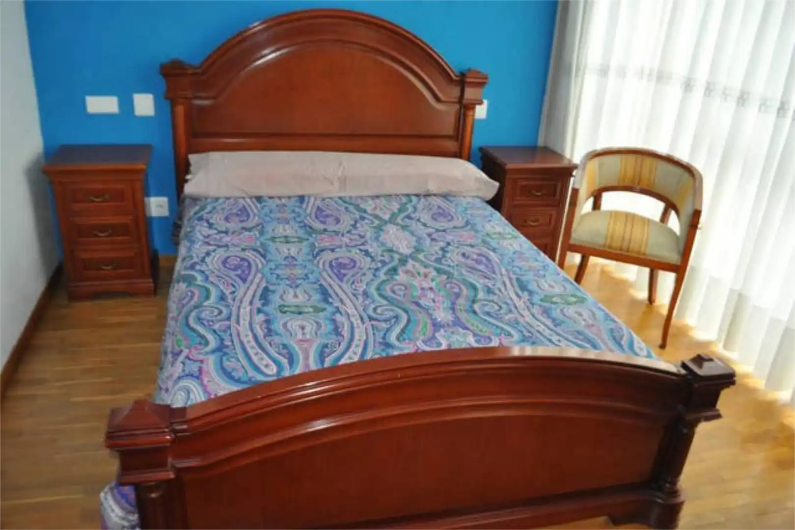 Piso de alquiler en Villaviciosa - Amandi Habitación de Piso de alquiler en Villaviciosa con Calefacción y Amueblado
