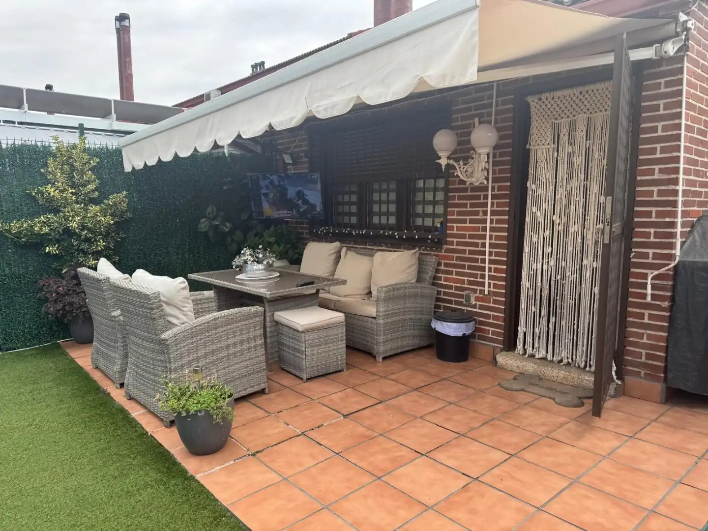 Casa o xalet en venda a Calle Isla Redonda, 66, Parque de la Coruña - Las Suertes Terrassa de Casa o xalet en venda en Collado Villalba amb Aire condicionat, Calefacció i Jardí privat