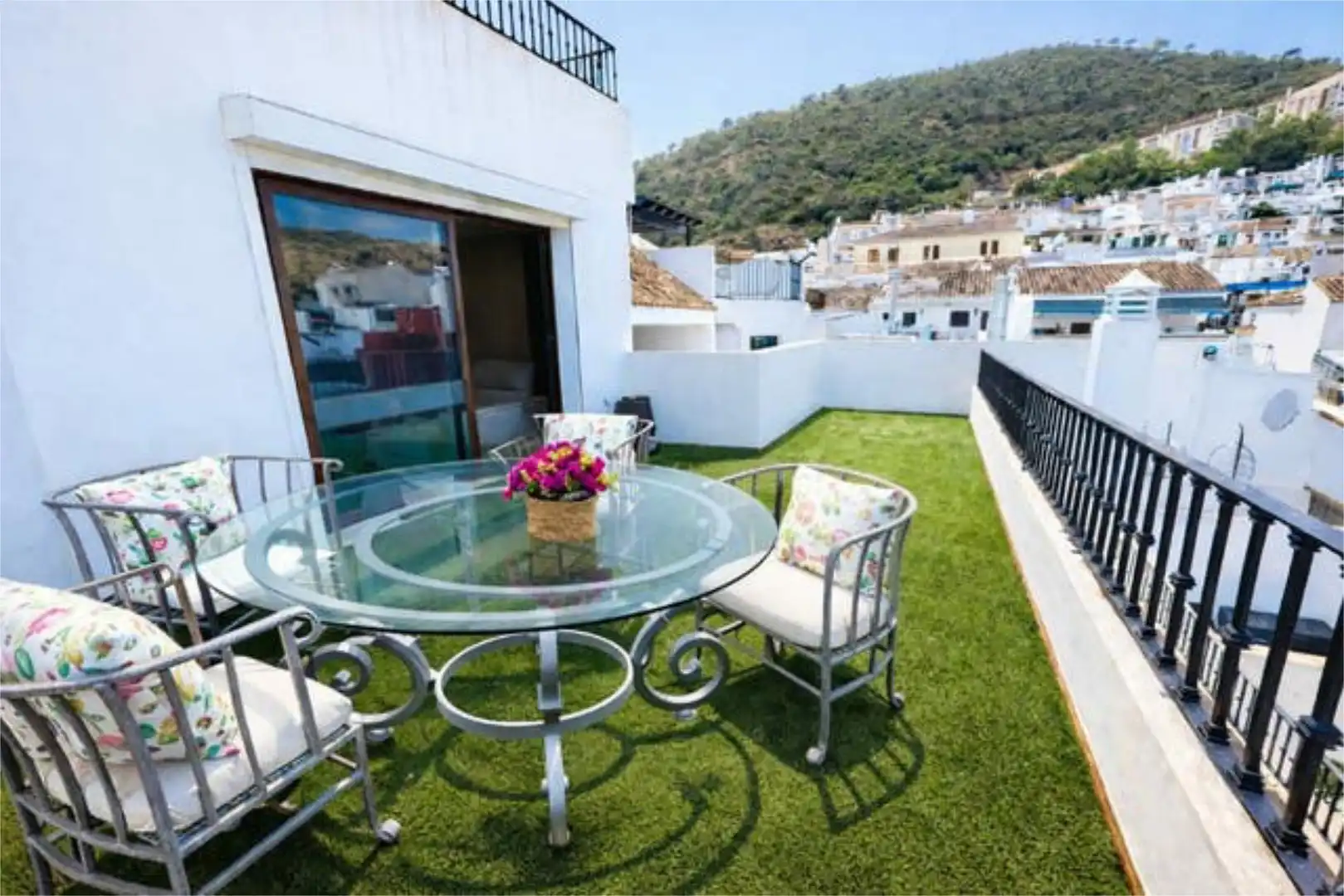 Flat for rent in Benahavís pueblo