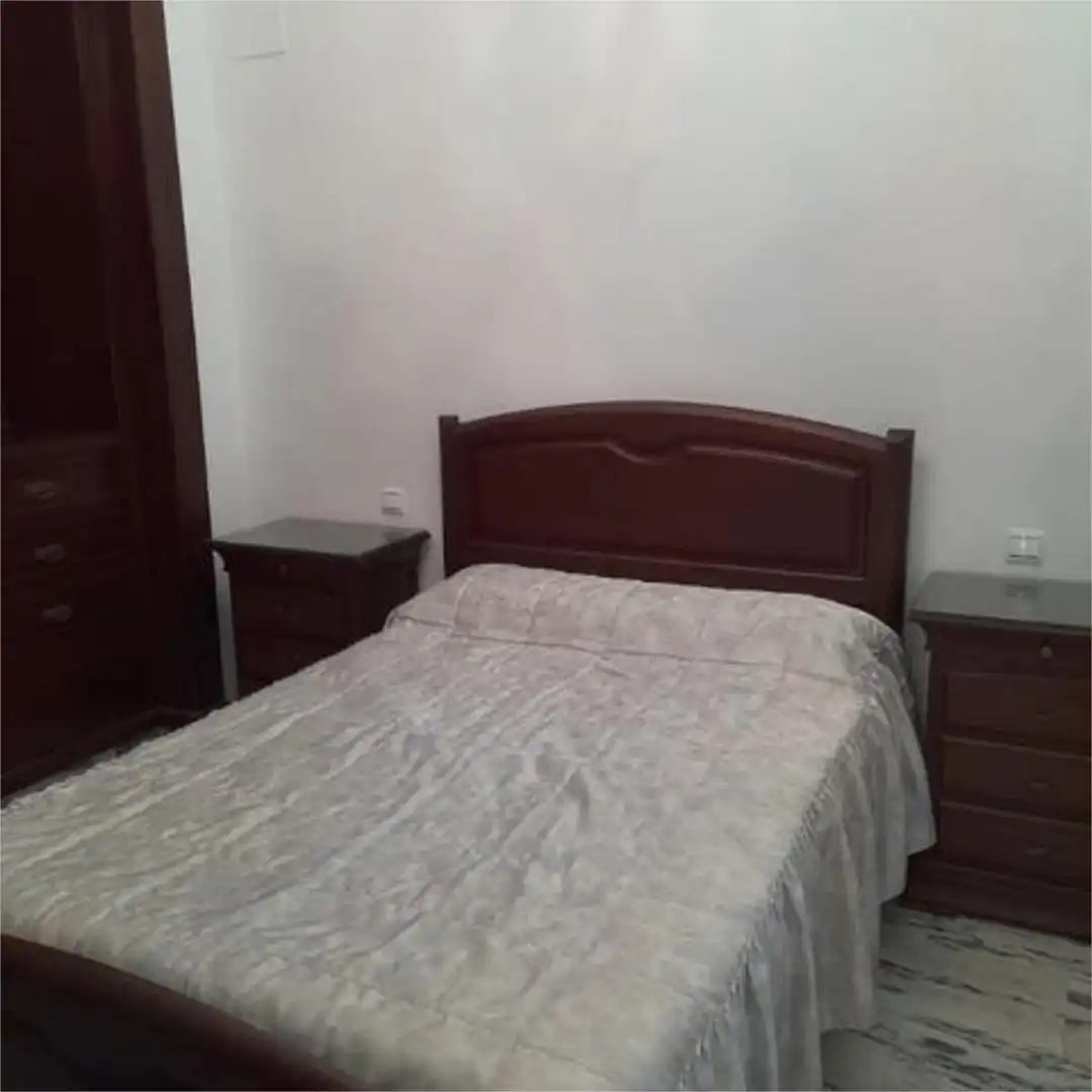 Schlafzimmer von Wohnung zur Miete in Jerez de los Caballeros mit Möbliert