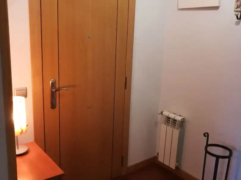 Wohnungen zur Miete in Plaza de la Puerta de Europa, 7, HUCA - La Cadellada Wohnungen zur Miete in Oviedo mit Heizung, Parkett und Abstellraum