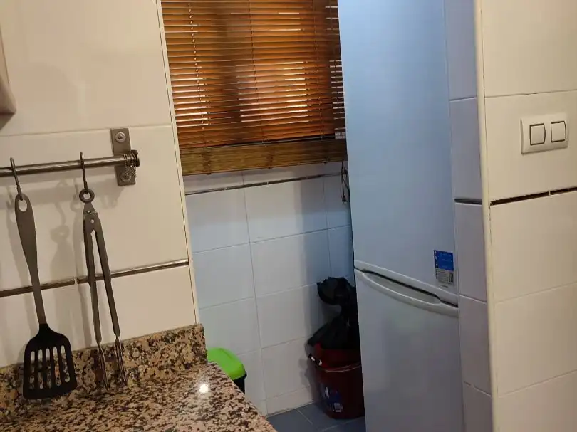 Pis en venda a Calle Barranco de Valcaliente, 43, Casarrubios del Monte pueblo Cuina de Pis en venda en Casarrubios del Monte amb Aire condicionat i Piscina