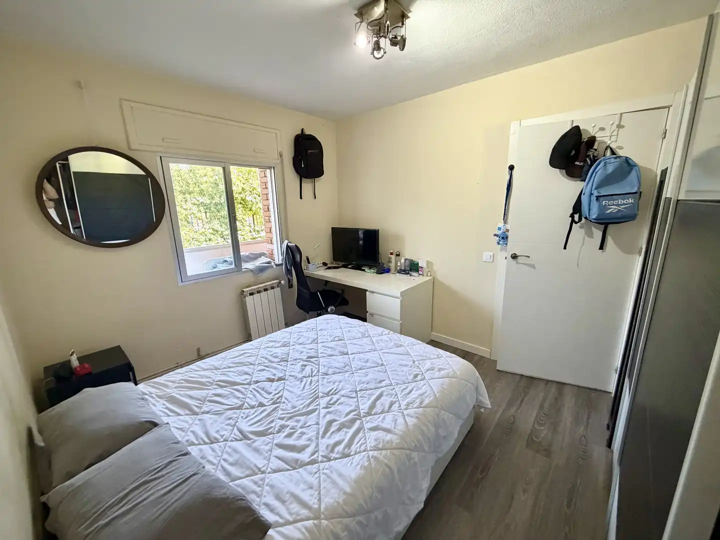 Room in Calle de la Villa de Churriana, 16, Canillas Room in Calle de la Villa de Churriana, 16, Canillas