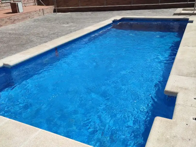 Pis en venda a Calle Barranco de Valcaliente, 43, Casarrubios del Monte pueblo Piscina de Pis en venda en Casarrubios del Monte amb Aire condicionat i Piscina