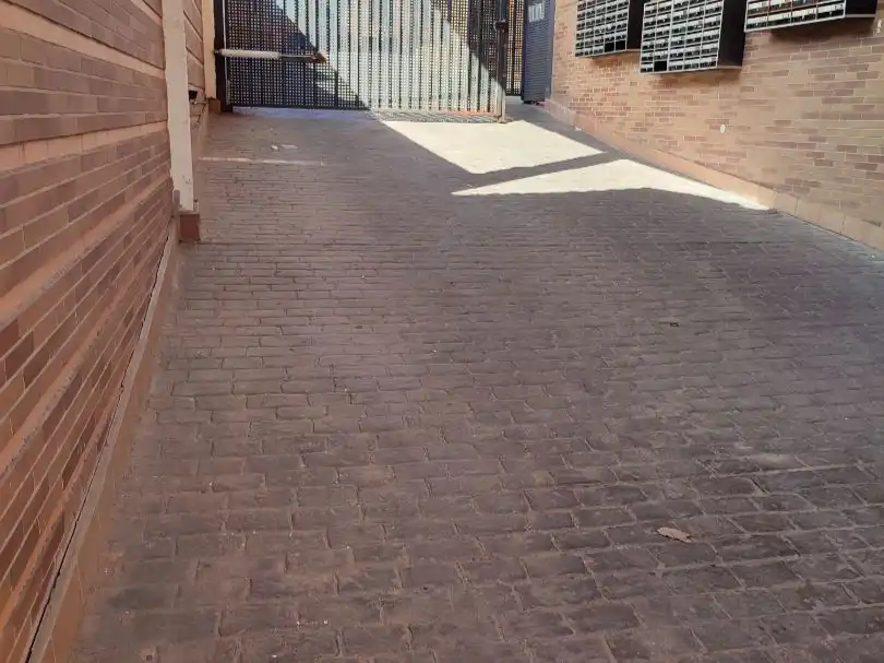 Pis en venda a Calle Barranco de Valcaliente, 43, Casarrubios del Monte pueblo Aparcament de Pis en venda en Casarrubios del Monte amb Aire condicionat i Piscina
