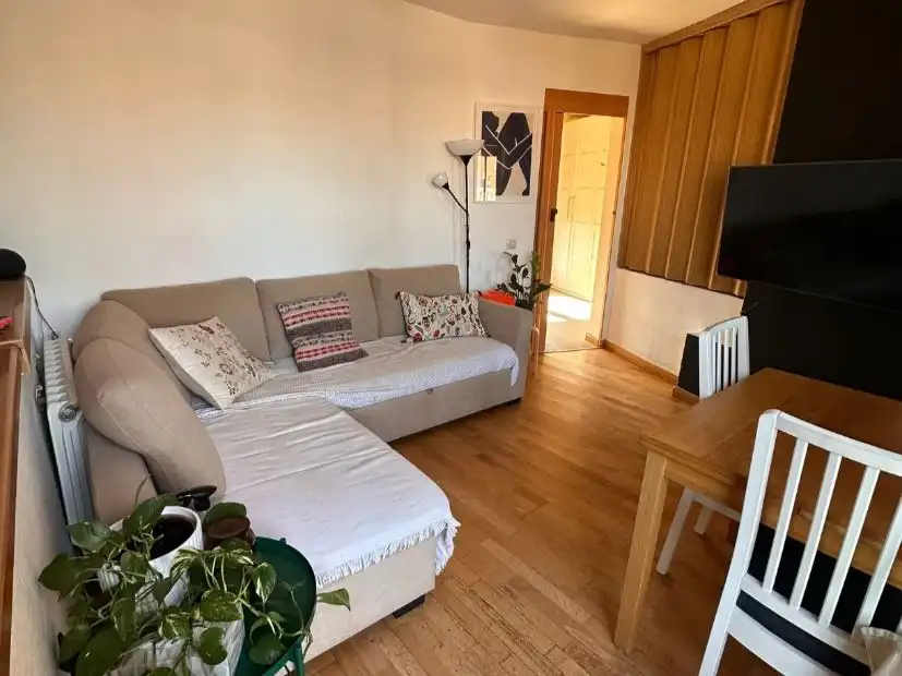 Habitación en Calle de Daniel Osorio, 1, Los Cármenes Sala de estar de Piso para compartir en Madrid con Aire acondicionado, Calefacción y Terraza