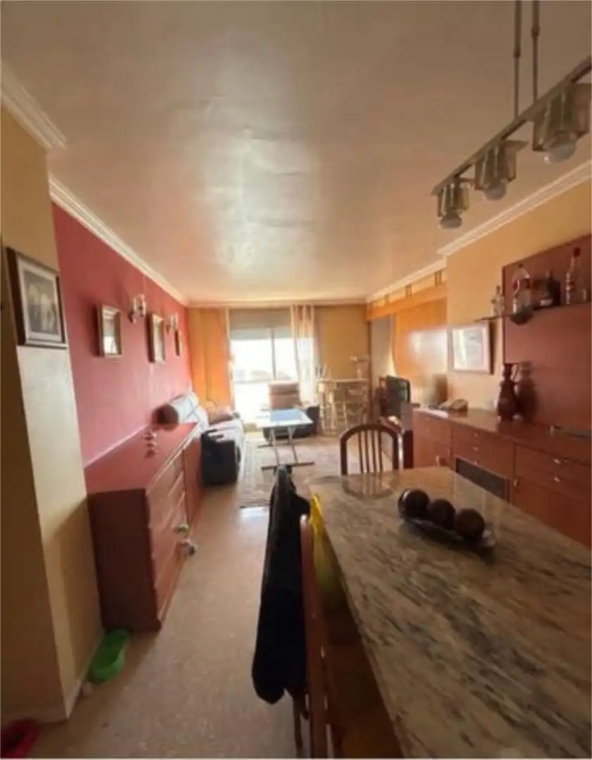 Room in Roses - Castellbell