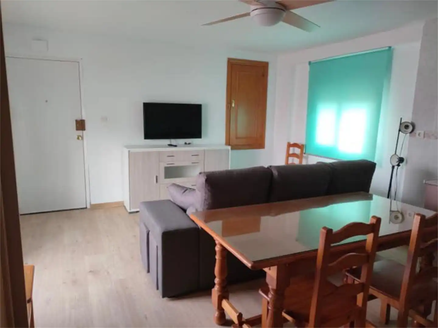 Sala de estar de Piso de alquiler en Torredonjimeno con Calefacción, Terraza y Amueblado