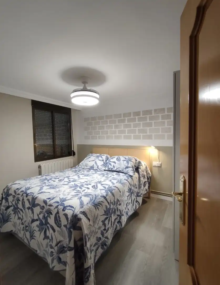 Habitació a Calle Zorzano Ledesma, 3, Estación - San Antonio