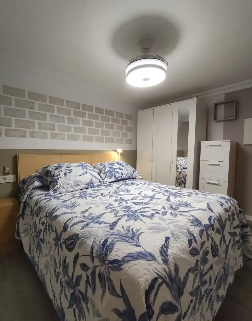 Habitació a Calle Zorzano Ledesma, 3, Estación - San Antonio