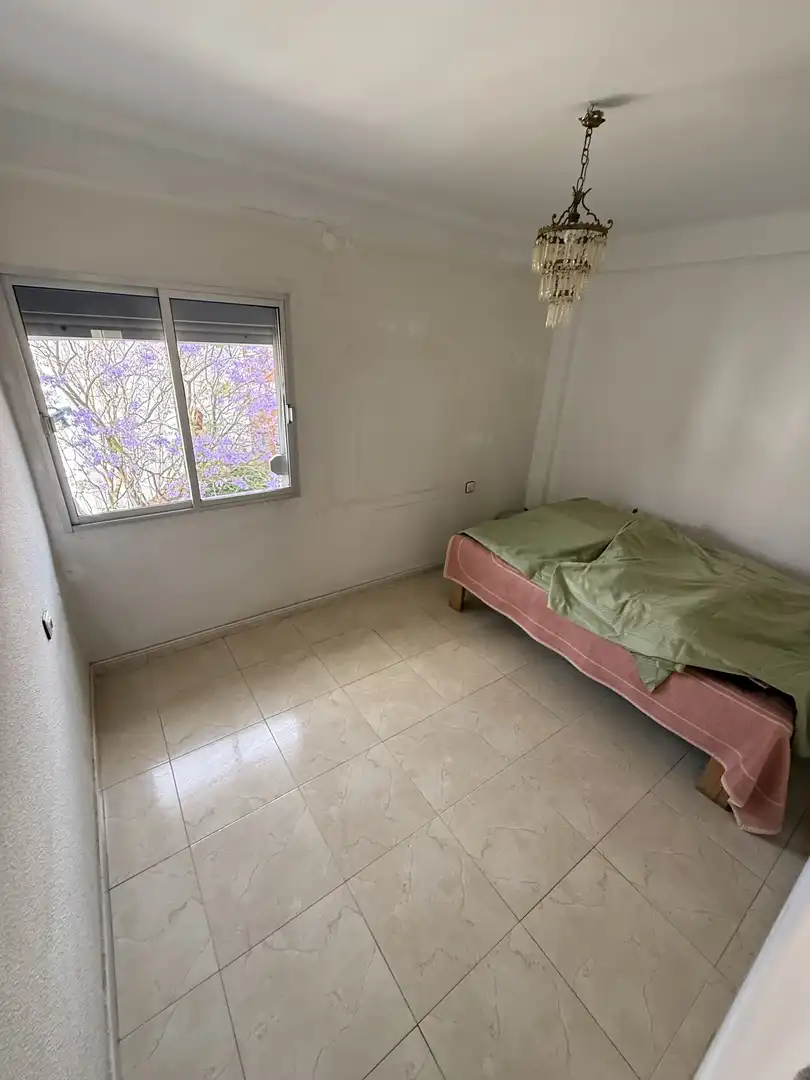 Bedroom of Flat for sale in Sevilla  with Air Conditioner, Terrace and Balcony