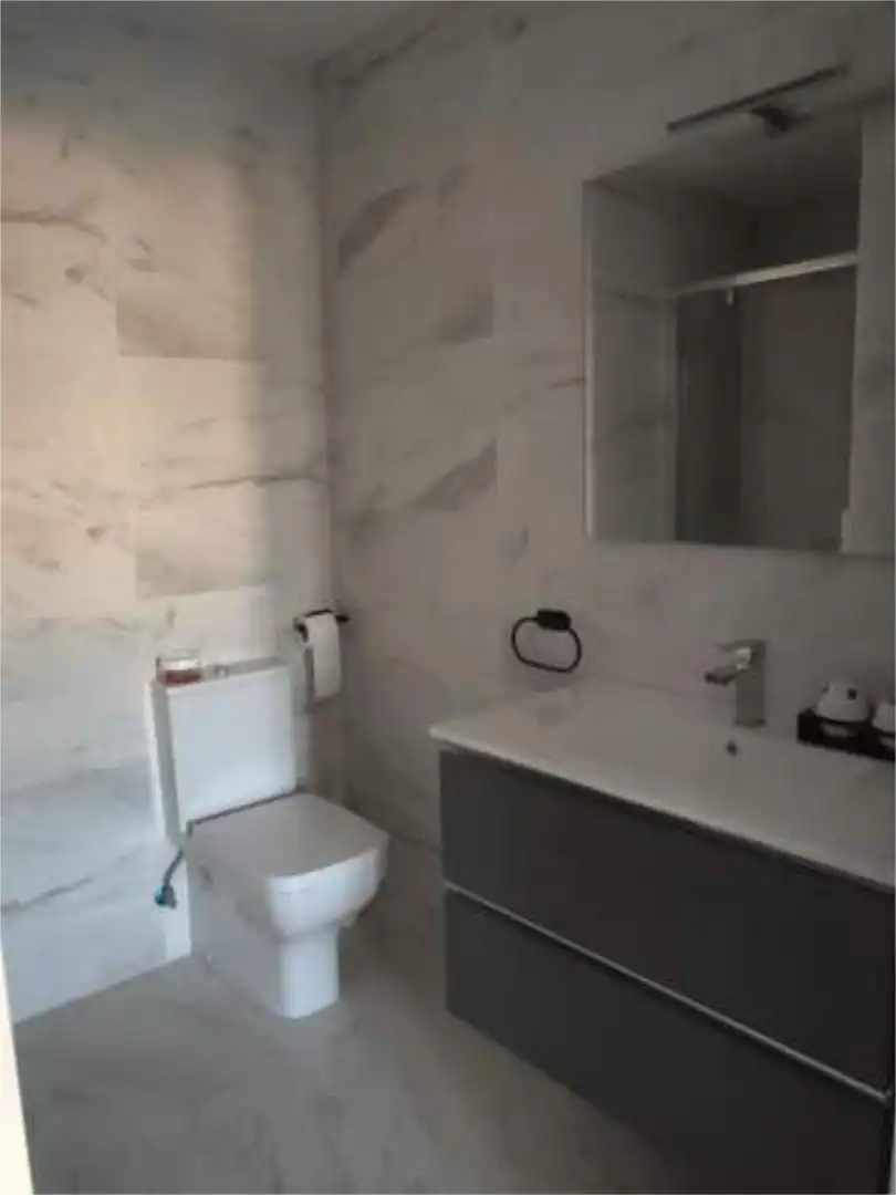 Flat for rent in Casco Histórico Bathroom of Flat for rent in Toledo with Heating and Furnished